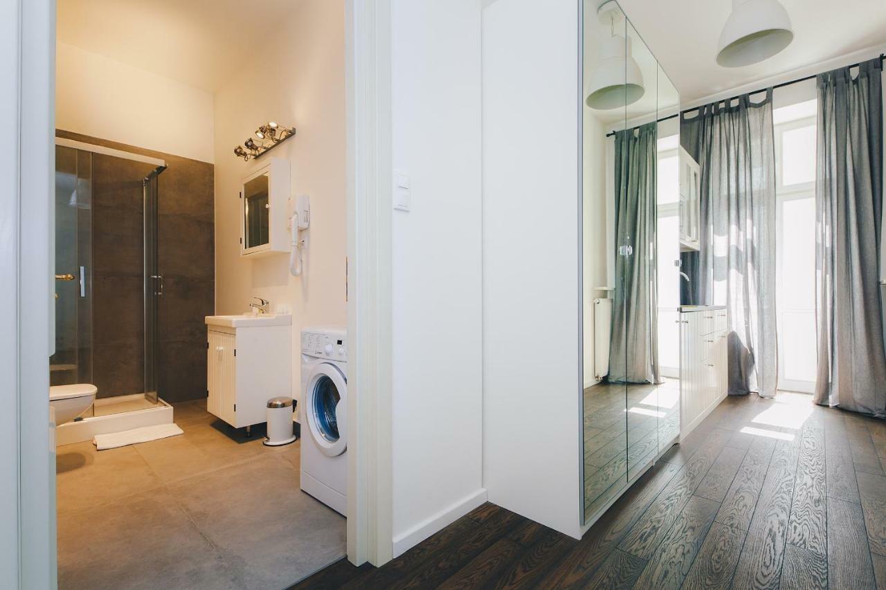 Shortstaypoland Noakowskiego Warsaw Ngoại thất bức ảnh
