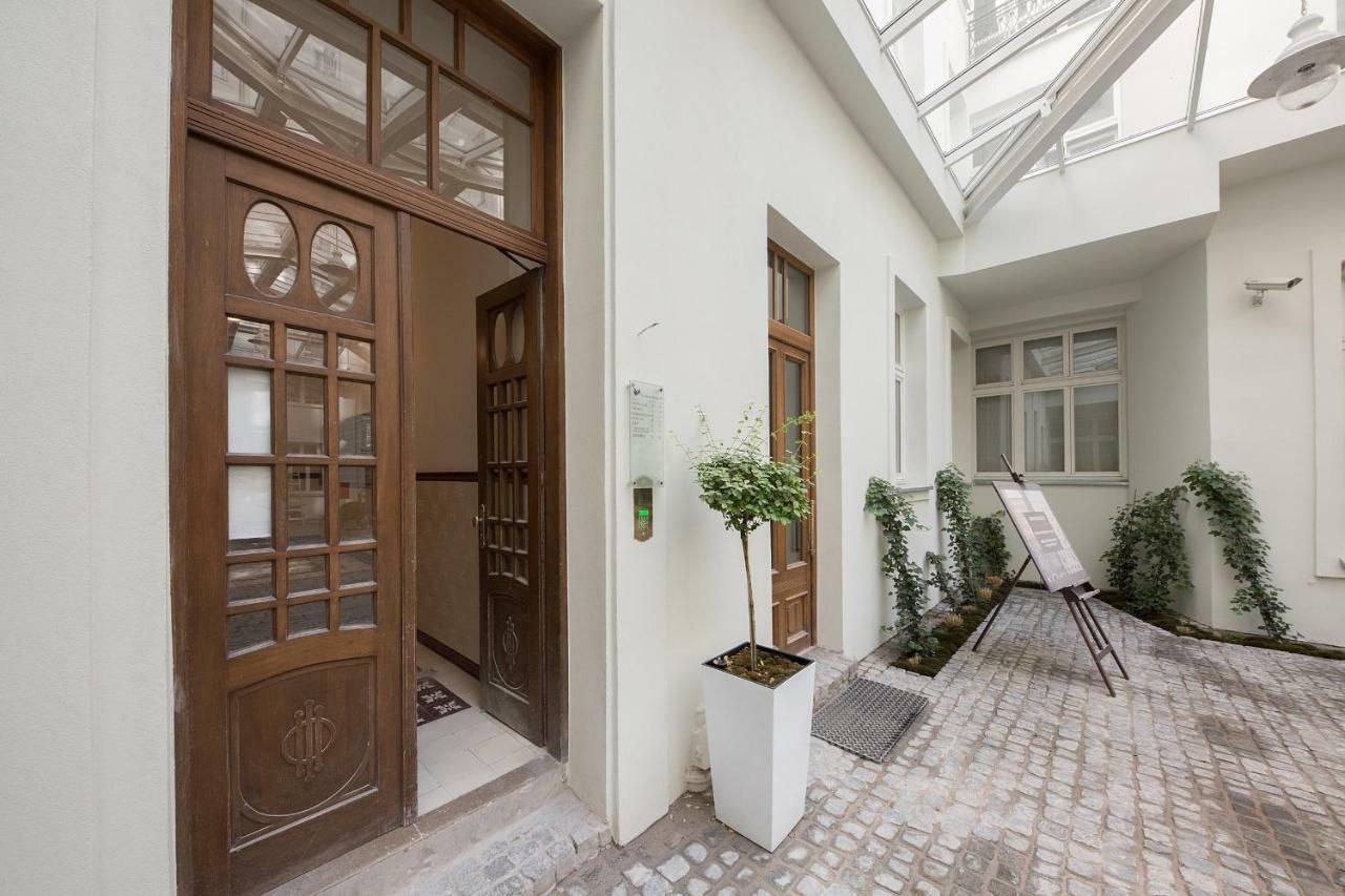 Shortstaypoland Noakowskiego Warsaw Ngoại thất bức ảnh